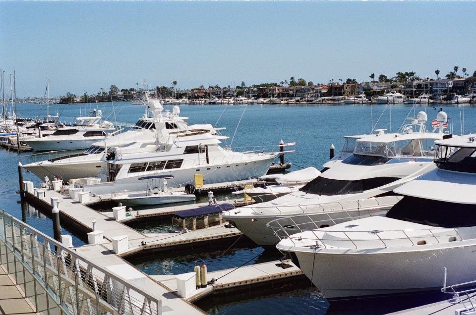 Yacht program